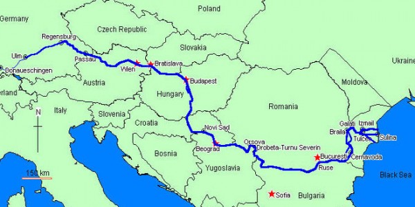 &nbsp; &nbsp; VI razred, odeljenje _______                 A GRUPA Učenik ________________________________________ 1. Navedi 4 država Srednje Evrope i njihove glavne gradove. A)_________________________          _______________________________ B)_________________________         _______________________________ C)_________________________           _______________________________ D)_________________________          _______________________________ 2. Objasni...